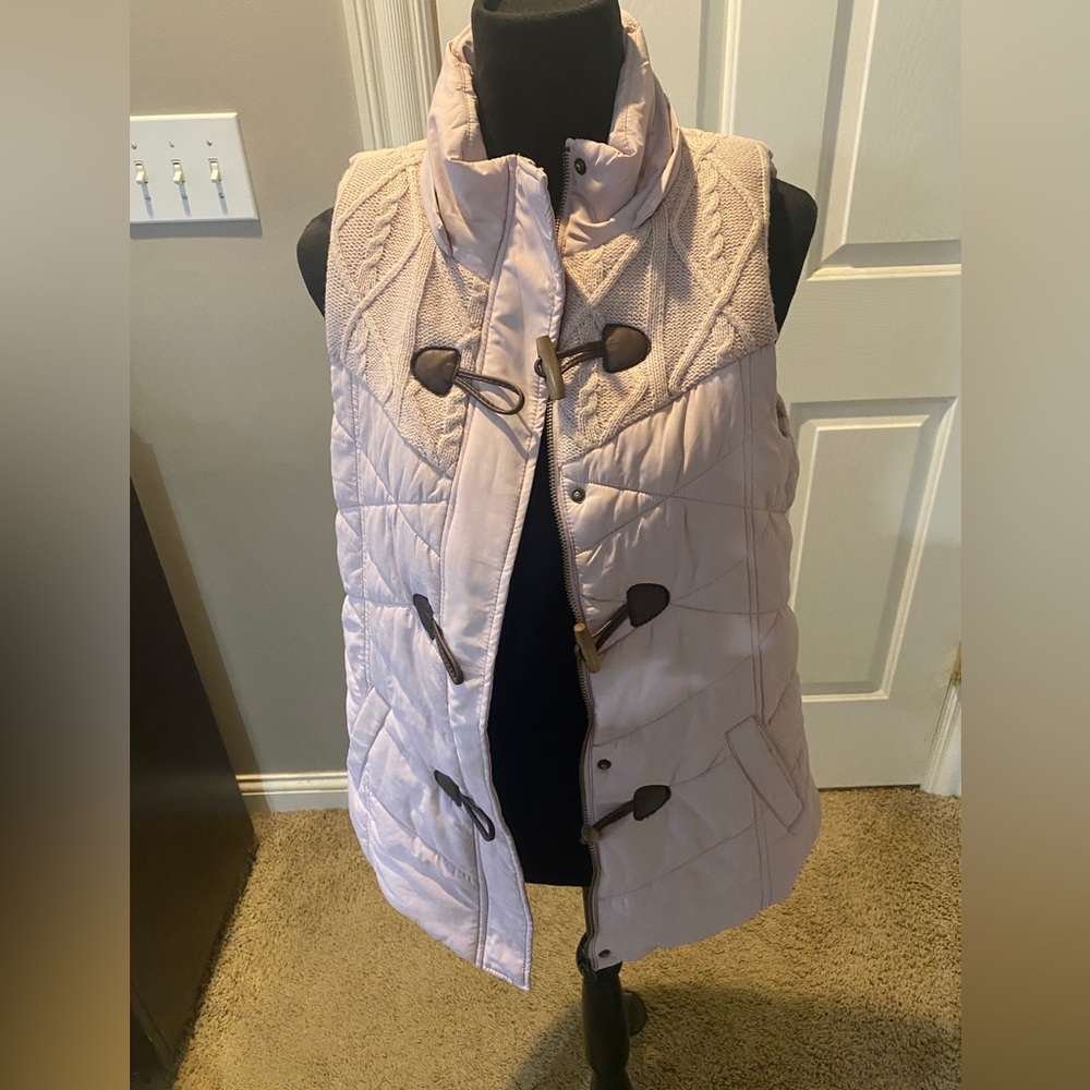 Pink vest with detachable hood